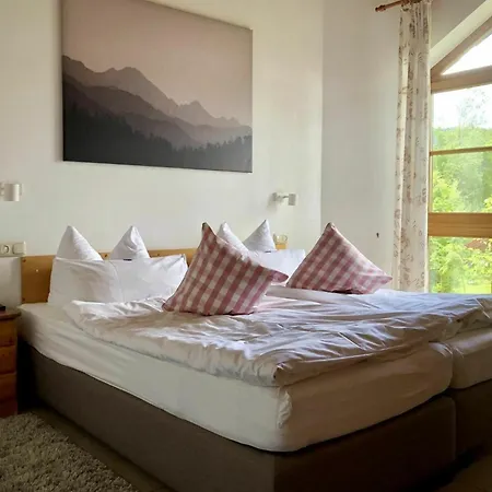 Rustikales Ferienhaus Schiffer Mit Wlan, Garten Und Terrasse * Reit im Winkl