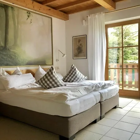 Rustikales Ferienhaus Schiffer Mit Wlan, Garten Und Terrasse